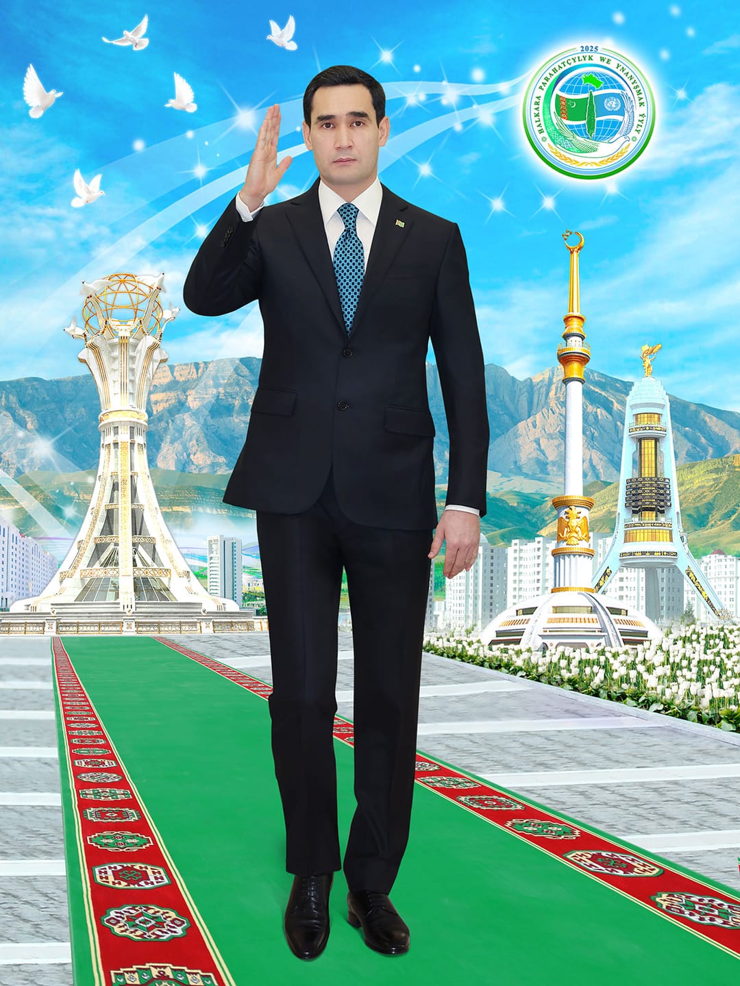 Глава Туркменистана поздравил соотечественников с Днем независимости