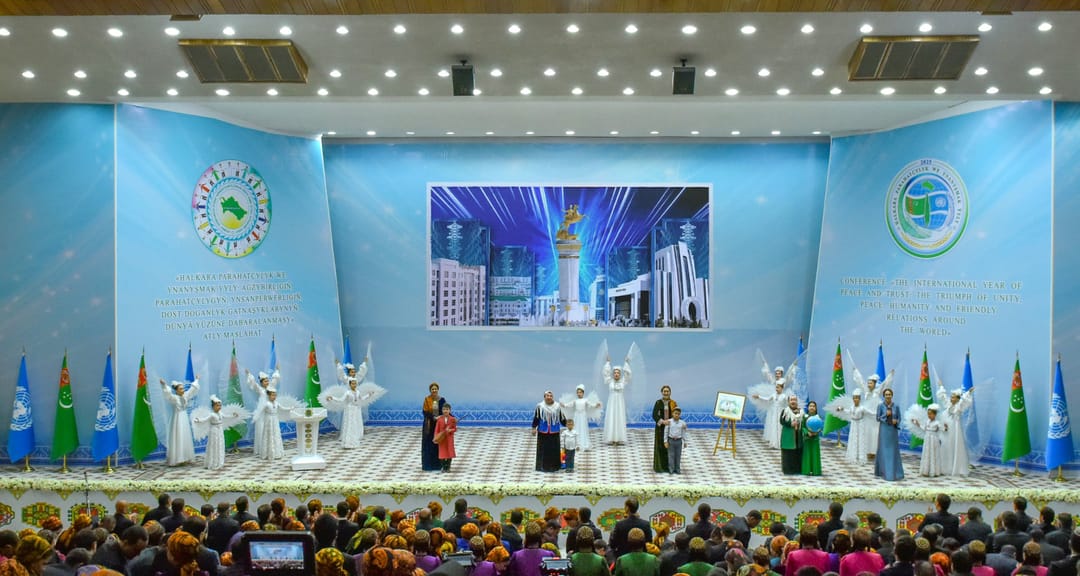 Aşgabatda daşary ýurtlaryň diplomatik gulluklarynyň wekilleriniň gatnaşmagynda maslahat geçirildi