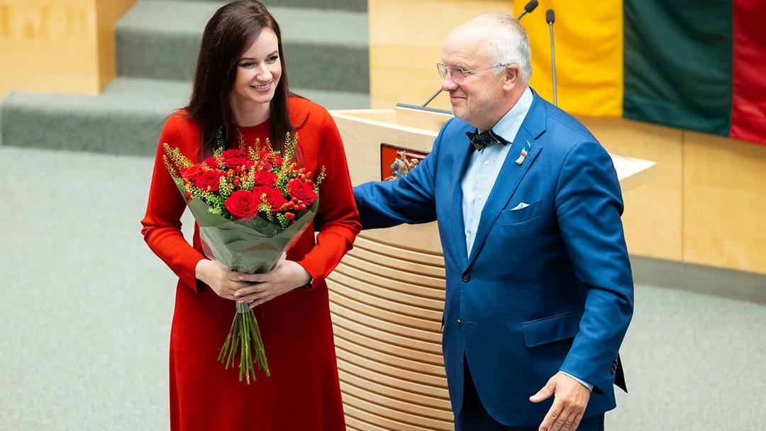 Litwanyň Seými öňki zähmet ministri Rugineneni Premýer-ministriň wezipesine tassyklady