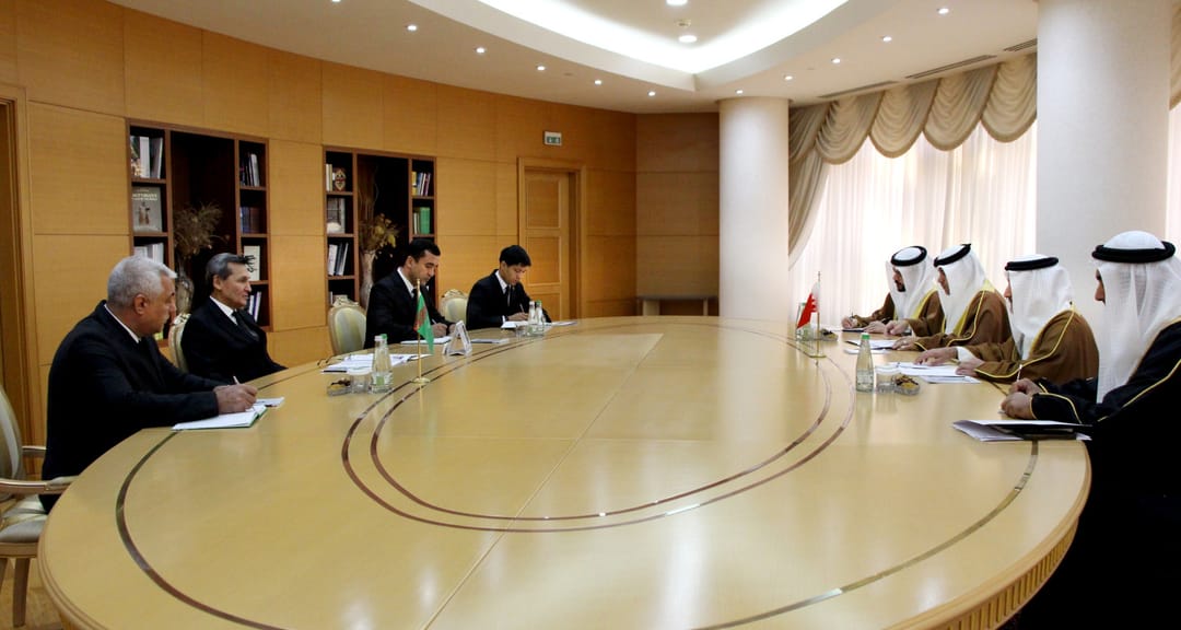 Глава МИД Туркменистана обсудил с замминистра Бахрейна развитие двустороннего сотрудничества