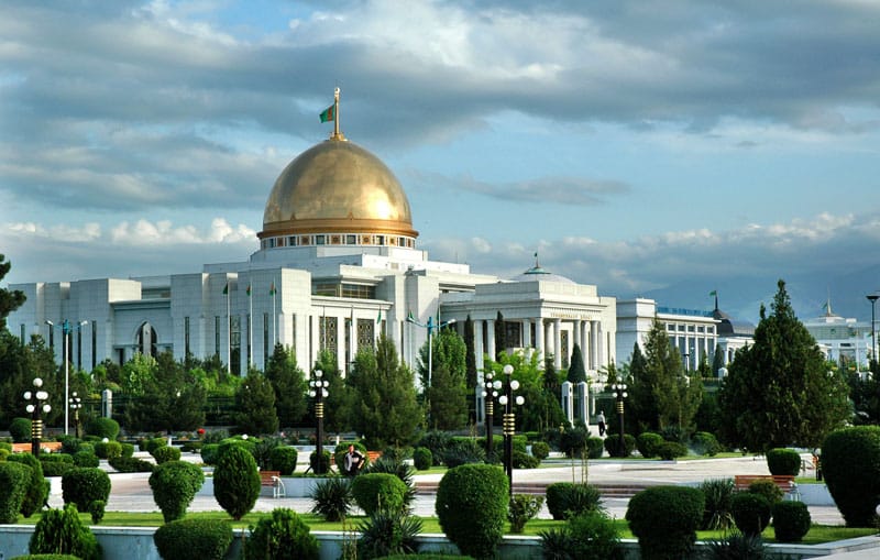 Президент Туркменистана назначил нового главу МВД