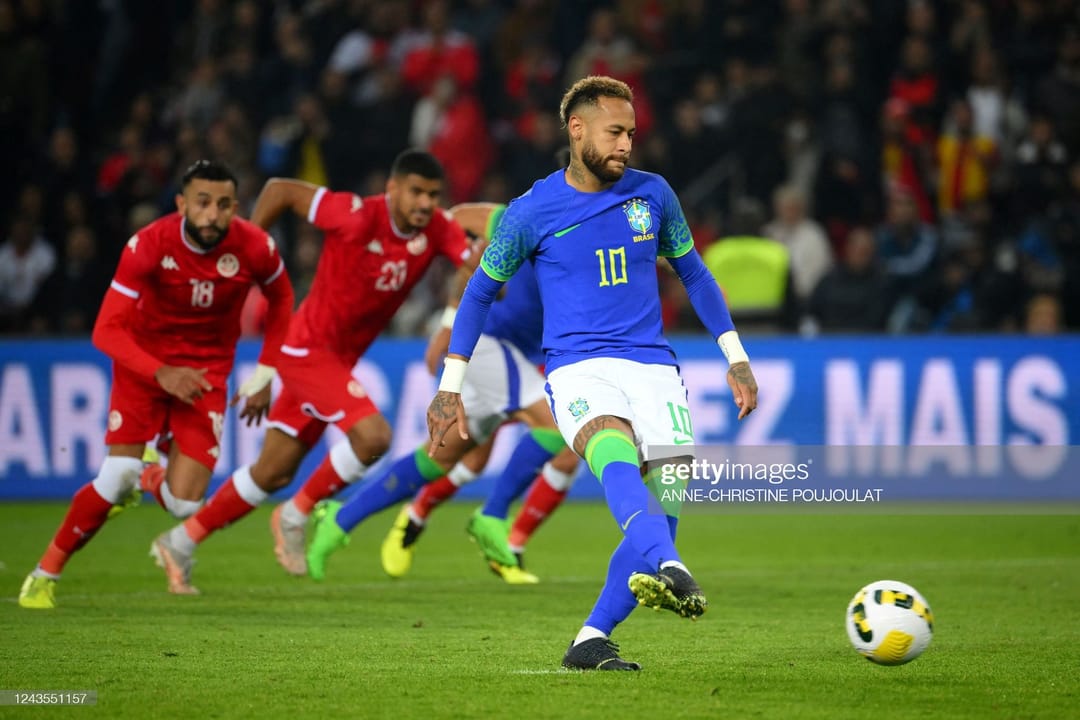 Neýmar 13 oýunda 12 gol urdy we 10 golly pas berdi