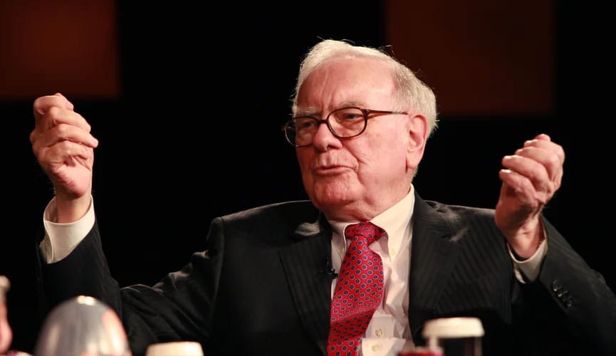 94 ýaşly milliarder Uorren Baffet özüni garry duýup başlandygyny boýun aldy