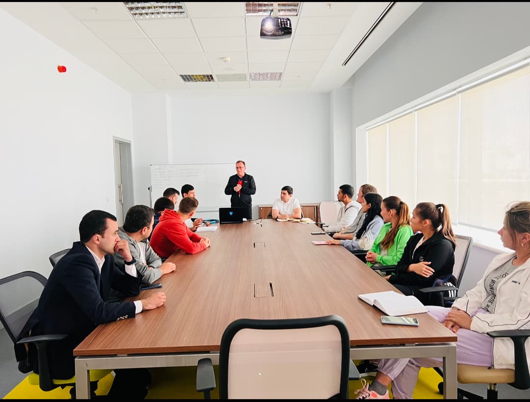 В Туркменистане 14 тренеров удостоились международной классификации ITF Level 1