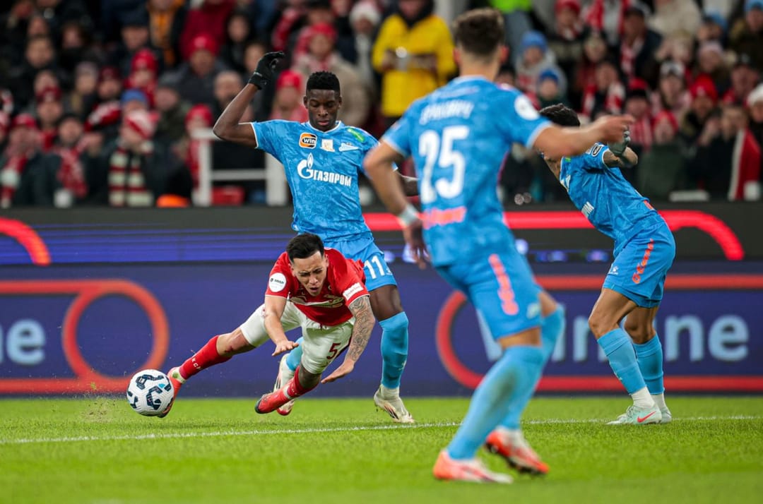«Спартак» впервые с 2017 года выиграл «Зенит» в РПЛ