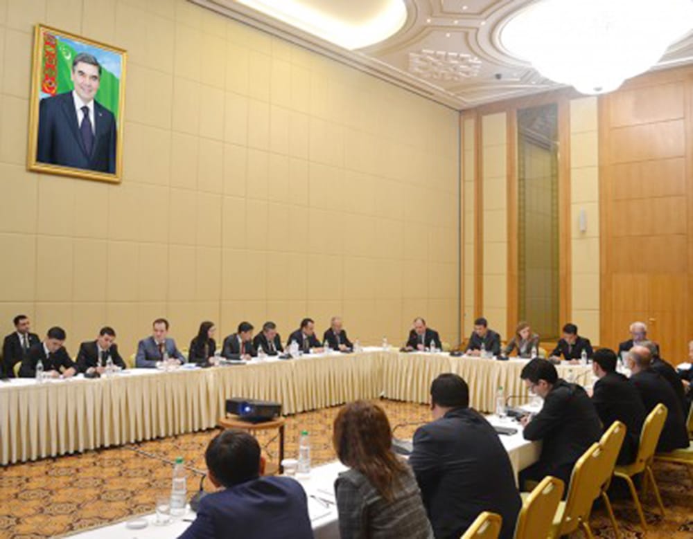 В Ашхабаде проходит заседание целевой группы по региональному энергетическому сотрудничеству в Центральной и Южной Азии