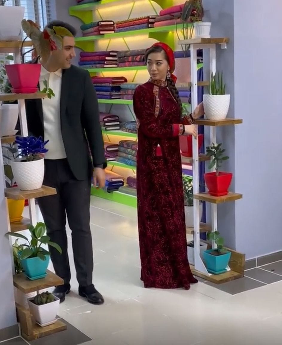 “Nur ýüpek” store became the scene of the movie “Sada söýgi”