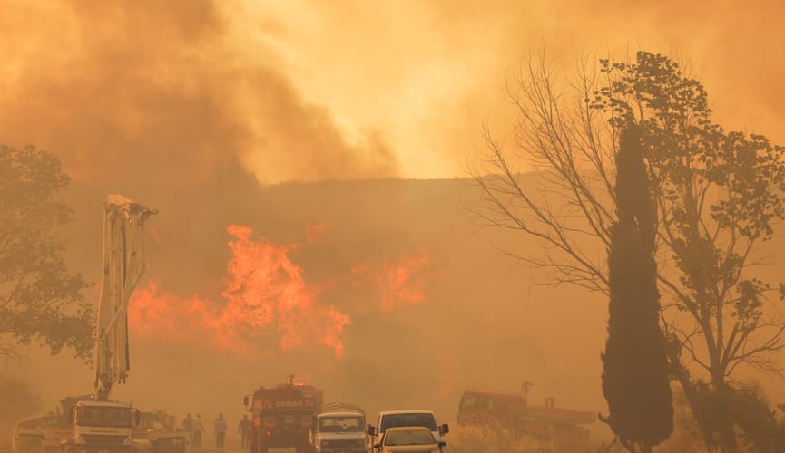 Türkiýäniň ýaşaýjylaryna Gün urma we ýangyn töwekgelçiligi barada duýduryldy