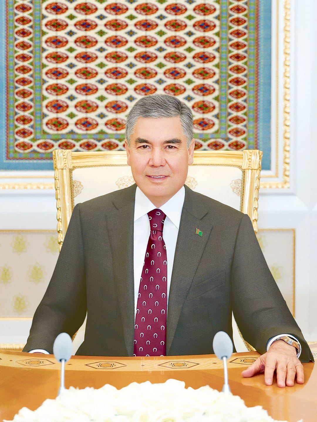 Президент Туркменистана поздравил с началом работы XIII международного онлайн-форума «Türkmentel-2020»