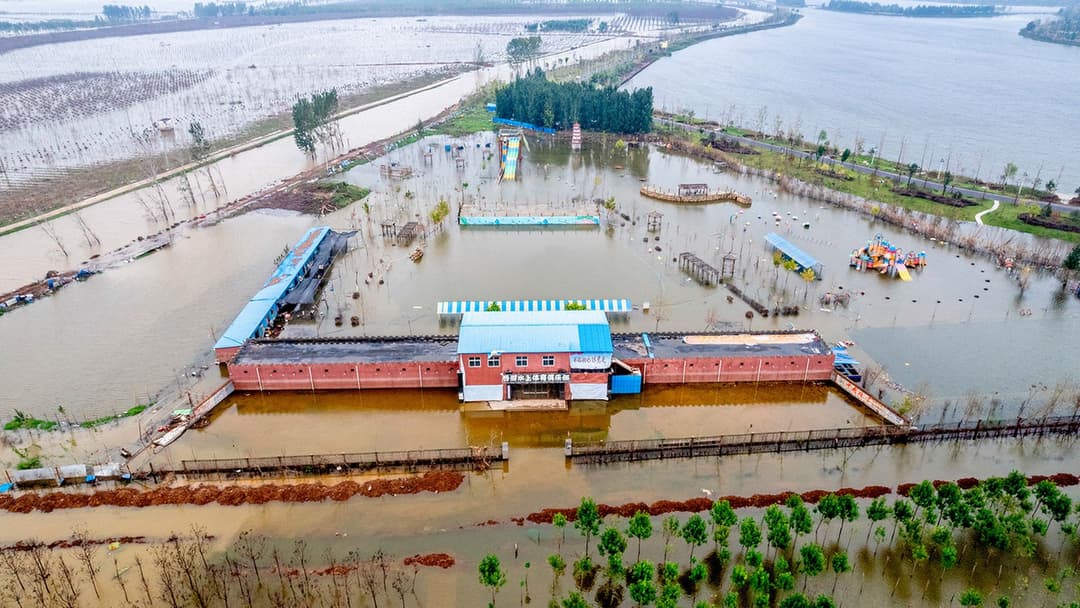 В Китае эвакуировали 4,4 тысячи человек из-за угрозы наводнения
