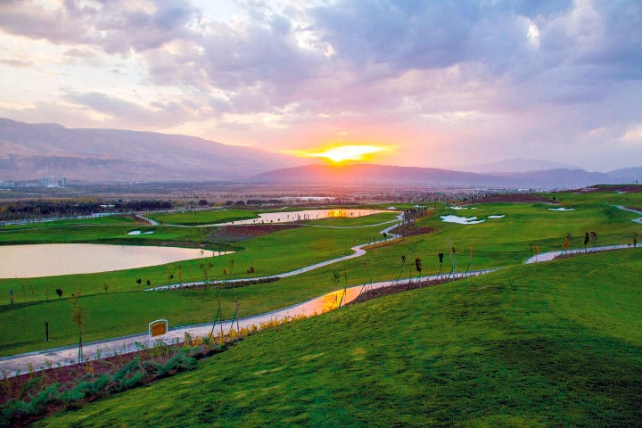 В Туркменистане 29 апреля ожидается сильный ветер с порывами до 18 м/с