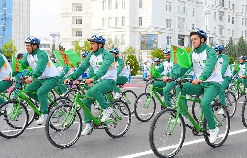 Türkmenistanda Bütindünýä welosiped güni mynasybetli ýöriş geçirildi
