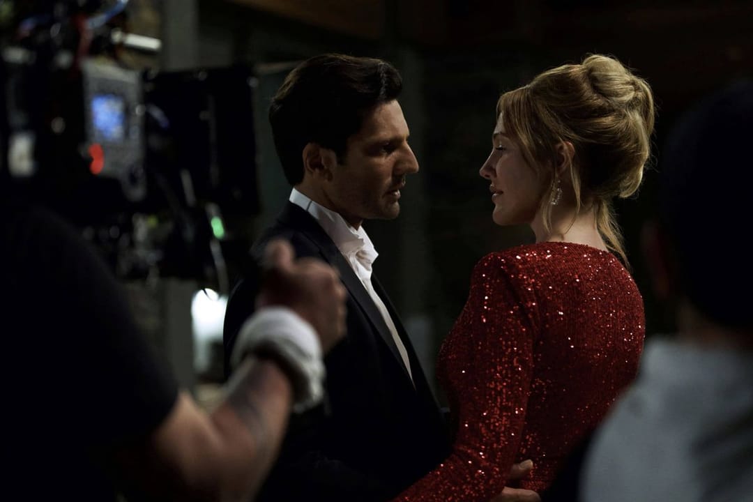 Турция представила первый оригинальный мини-сериал «Антальский гамбит»