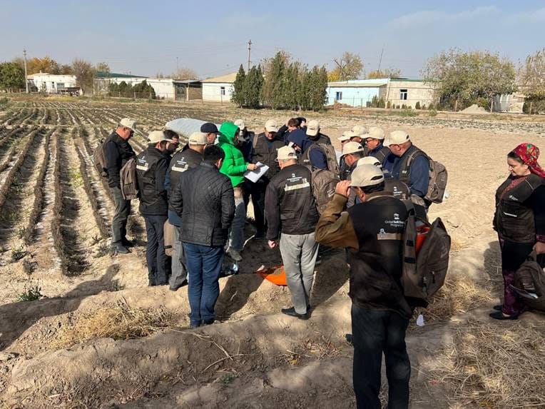 В Туркменистане запущена Глобальная программа «Доктора для почв»