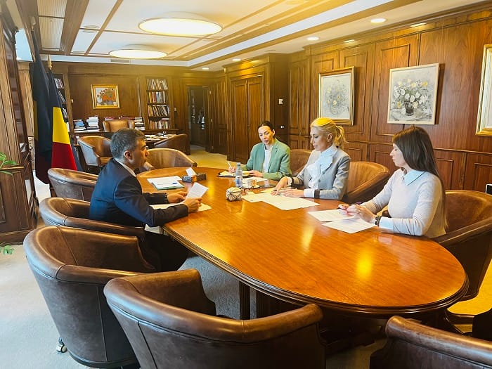 Rumyniýada Magtymguly Pyragynyň heýkeli gurlar