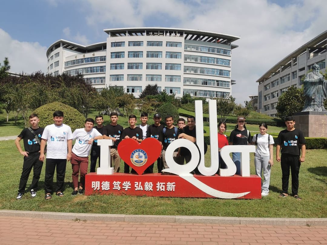 «Bilimli ädim» Hytaýda okamak üçin talyp hakly maksatnamalary hödürleýär