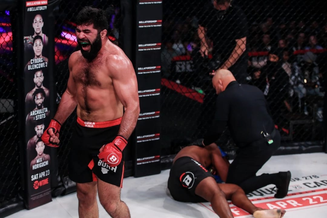 Dovletjan Yagshimuradov has one fight on his contract with Bellator