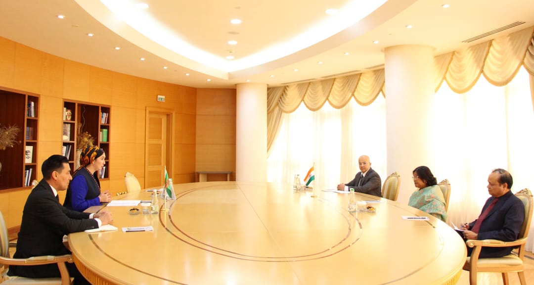 Hindistan Respublikasynyň ilçisi Aşgabatdaky diplomatik missiýasyny tamamlaýar