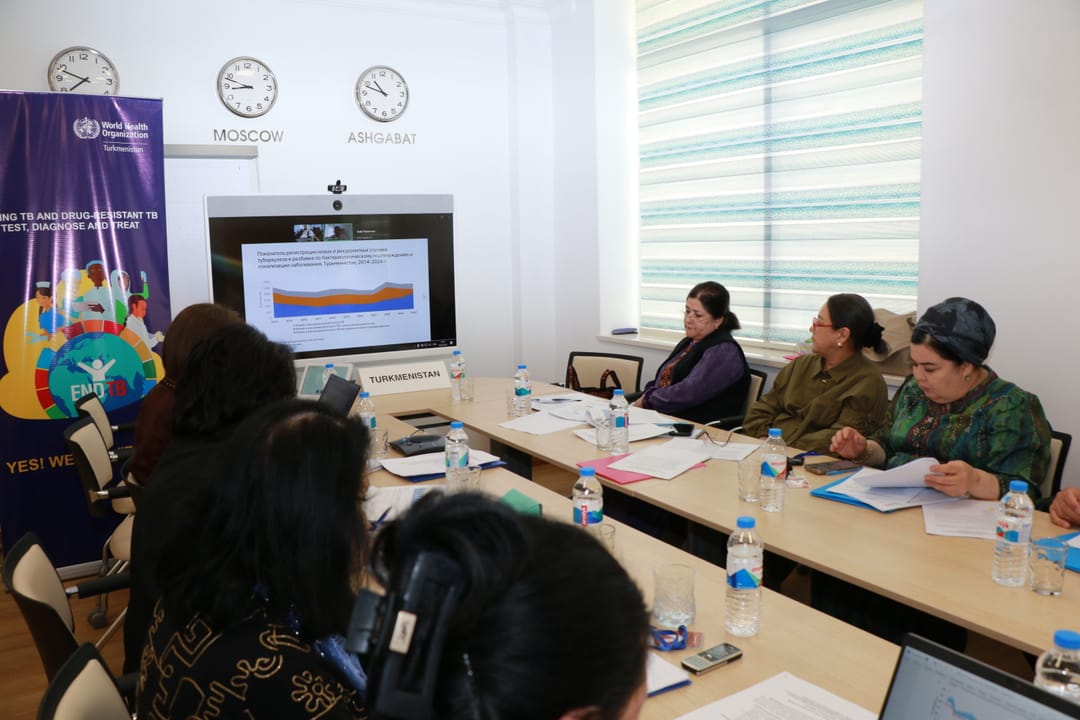 В Туркменистане совместно с экспертами ЕРБ ВОЗ рассмотрен проект плана по борьбе с ТБ