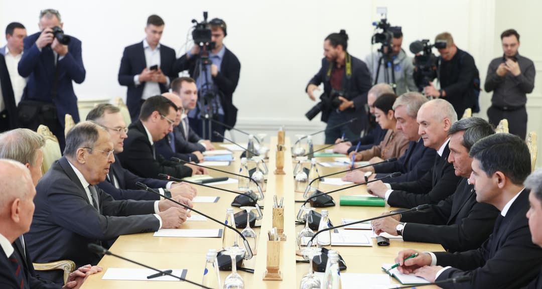 Türkmenistan we Russiýa Aşgabatda bilelikdäki uniwersitetiň döredilmegi bilen bagly işleri tamamlamak barada ylalaşdylar