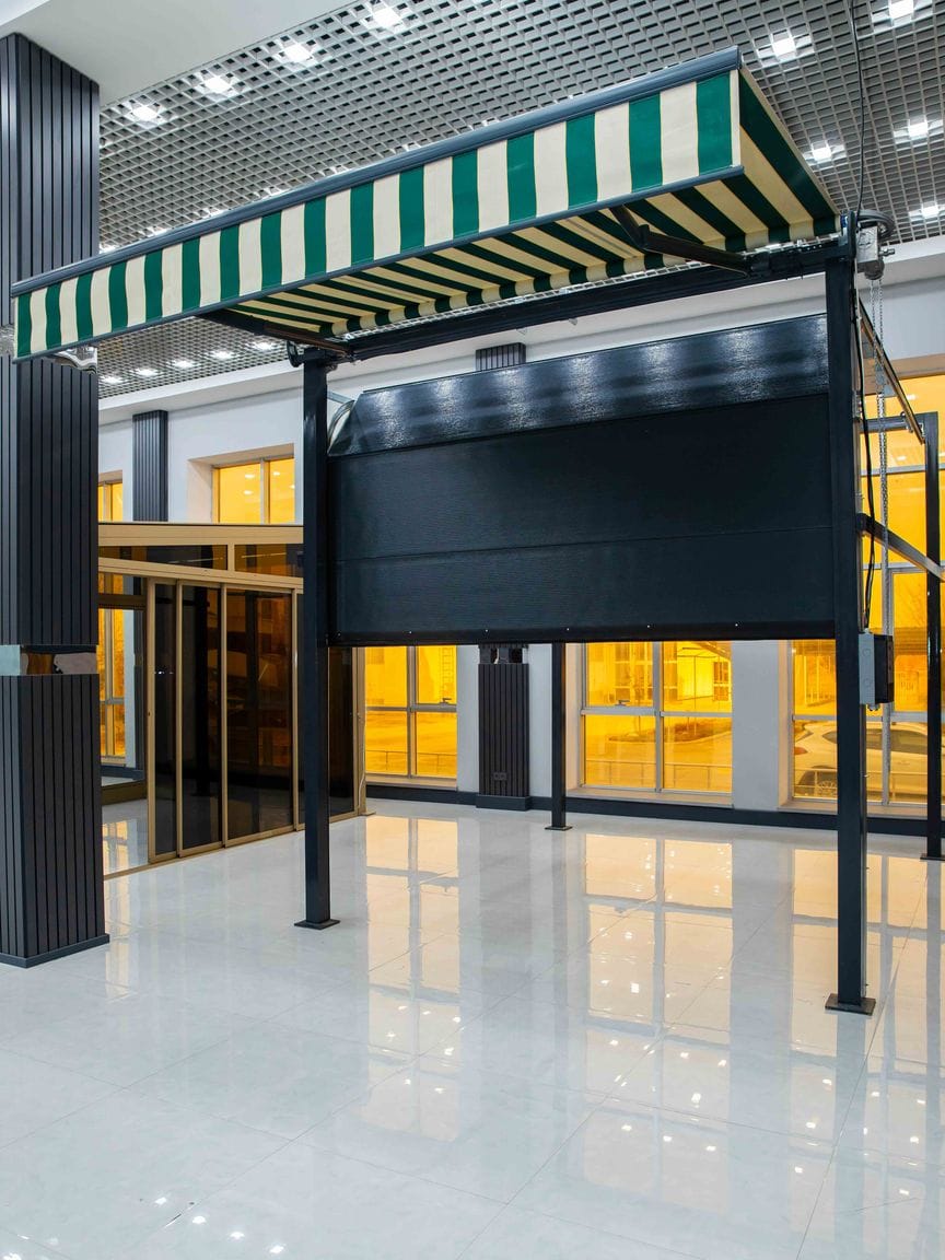 Надежные и стильные выдвижные маркизы от «Максатлы Туркмен»: комфорт в любую погоду