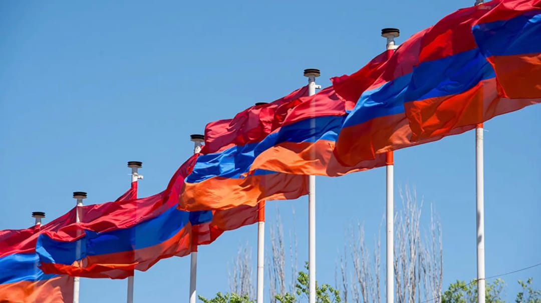 Президент Туркменистана поздравил руководство и народ Армении с Днем независимости