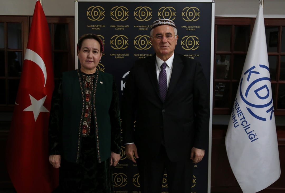 Туркменский омбудсмен встретилась с Главным омбудсменом Турции