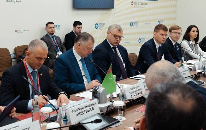 Астрахань стремится стать крупным хабом по доставке туркменских товаров в Россию