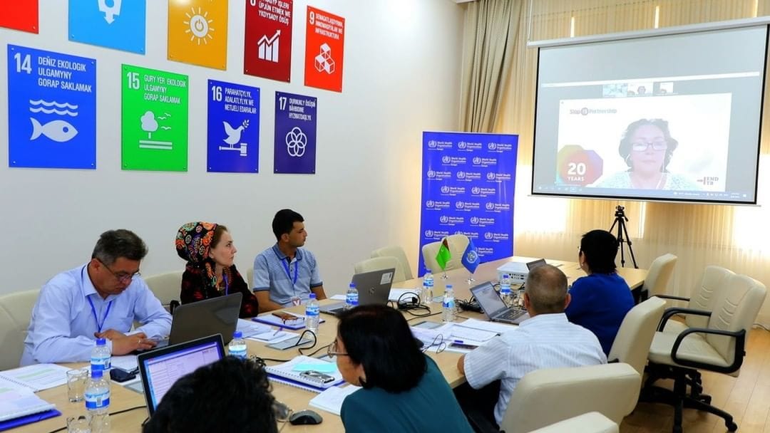 WHO trains Turkmen doctors in methods of effective calculation of anti-tuberculosis drugs