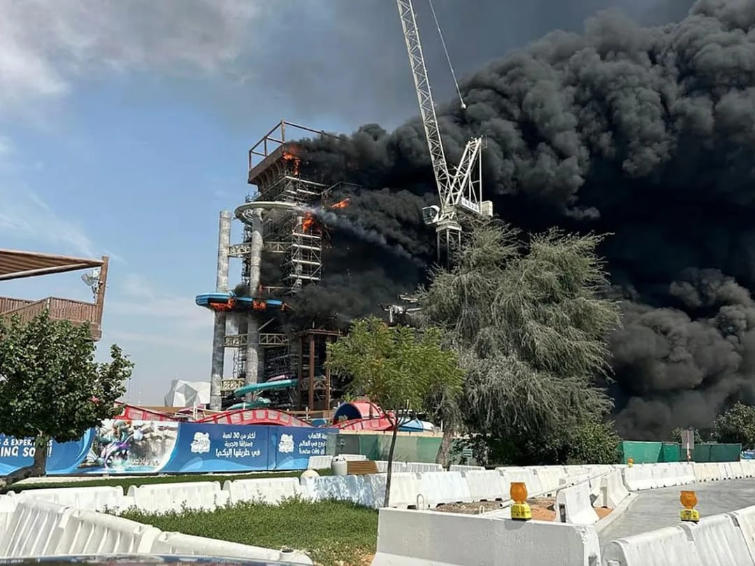 Abu-Dabidäki «Yas Waterworld» akwaparkynda ýangyn boldy