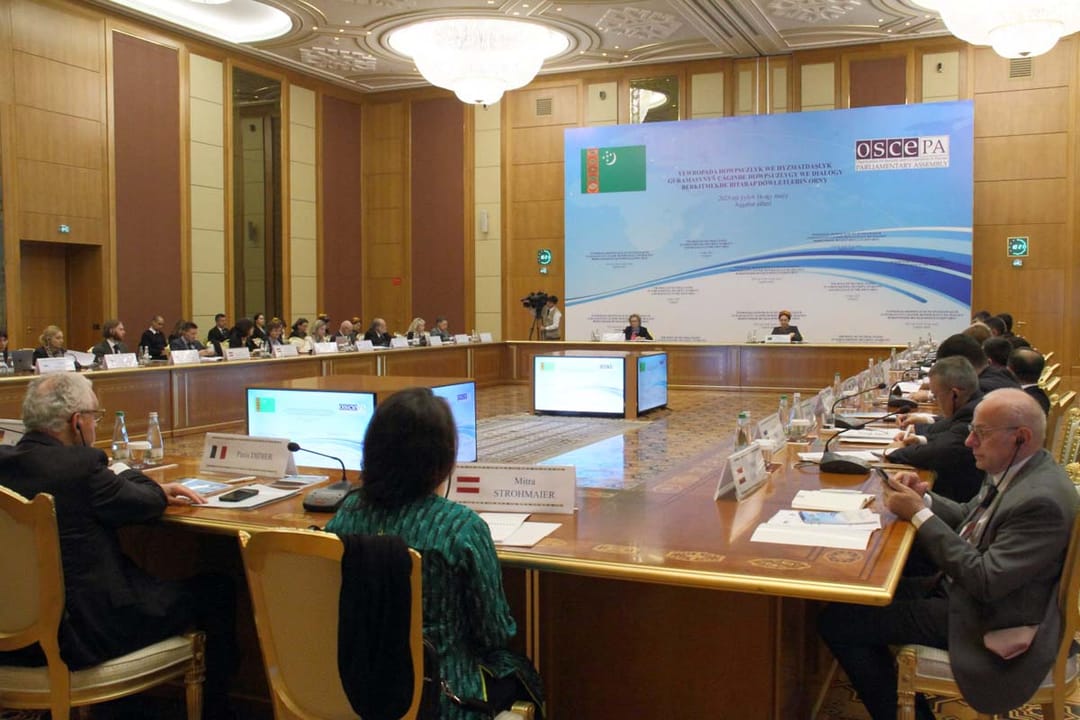 Туркменистан и ПА ОБСЕ провели в Ашхабаде Международную конференцию в сфере безопасности