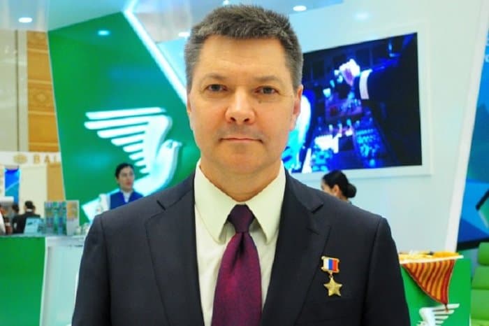 Глава Туркменистана поздравил Олега Кононенко с Днём космонавтики
