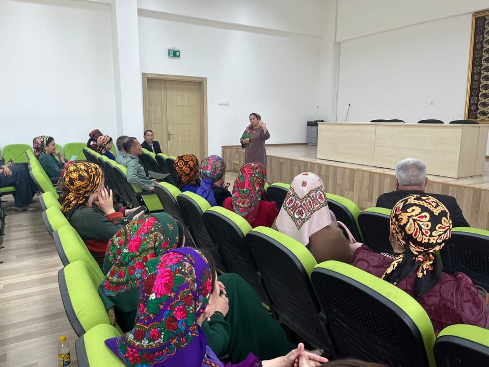 Красный Полумесяц Туркменистана совместно с ЮНИСЕФ провели мероприятия по готовности к ЧС