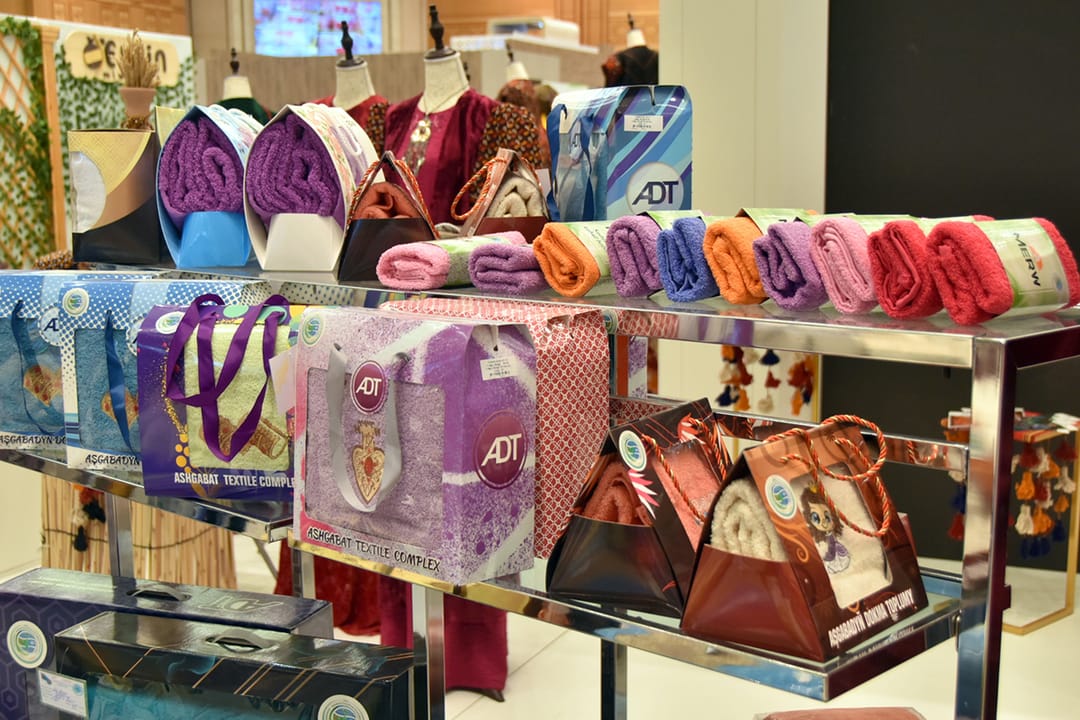 Экспортные товары Туркменистана представят на выставке в Турции