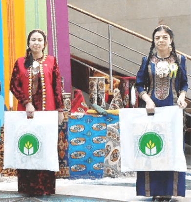 В Лебапском велаяте Туркменистана прошел конкурс среди работниц текстильных предприятий