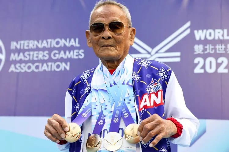 105-летний атлет из Таиланда завоевал четыре золотые медали на Всемирных играх мастеров