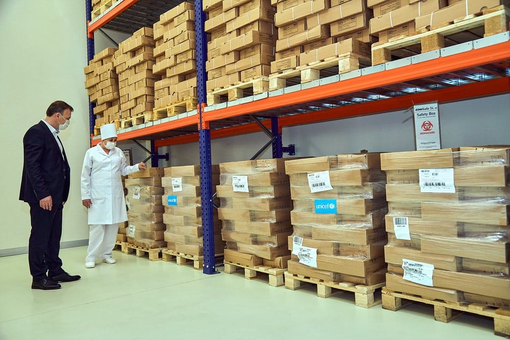 UNICEF donated equipment for the prevention of infections to the Ministry of Healthcare of Turkmenistan