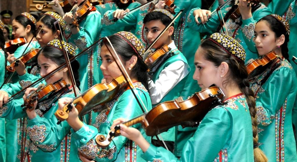 Ashgabat will host a gala concert of the ensemble of violinists “Mukam”