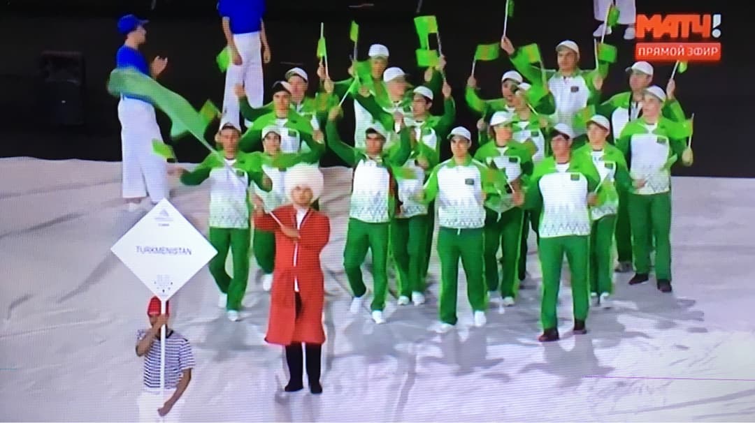 Сборная Туркменистана приняла участие в параде спортсменов на открытии летней Универсиады-2019