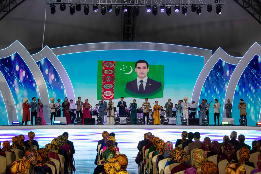 В Туркменистане назвали победителей конкурса молодых певцов «Звучи, моя Отчизна!»