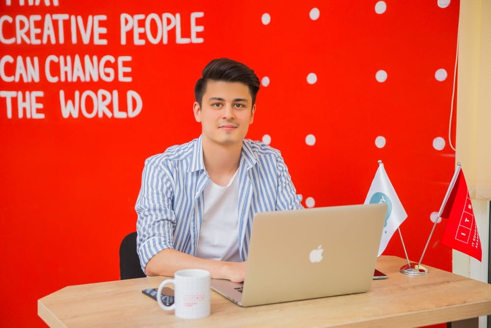 Компания «Иш нокады» и ITEA в Ашхабаде ищут грамотных программистов