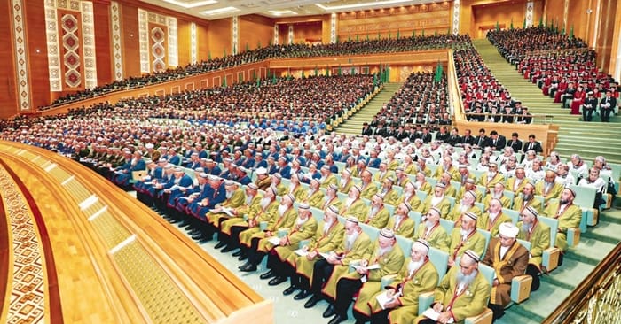 18 adam Türkmenistanyň Hormatly il ýaşulusy adyna mynasyp boldy