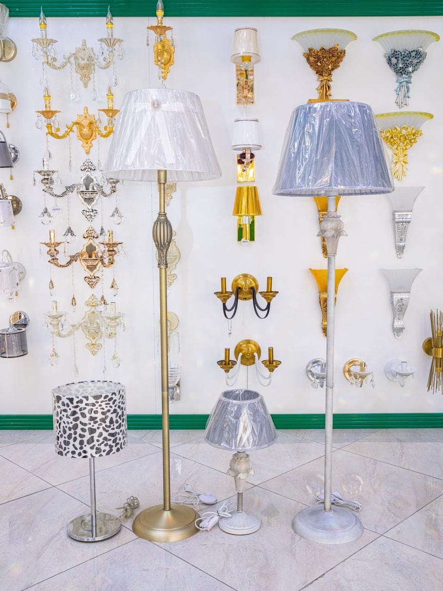 «Hilli» lýustralar dükany Türkmenistanyň ýaşaýjylaryny bäsleşige gatnaşmaga çagyrýar