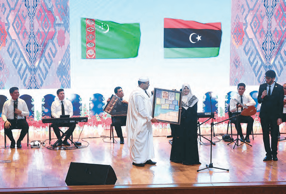Артисты из Ливии поделились впечатлениями о своем пребывании на туркменской земле