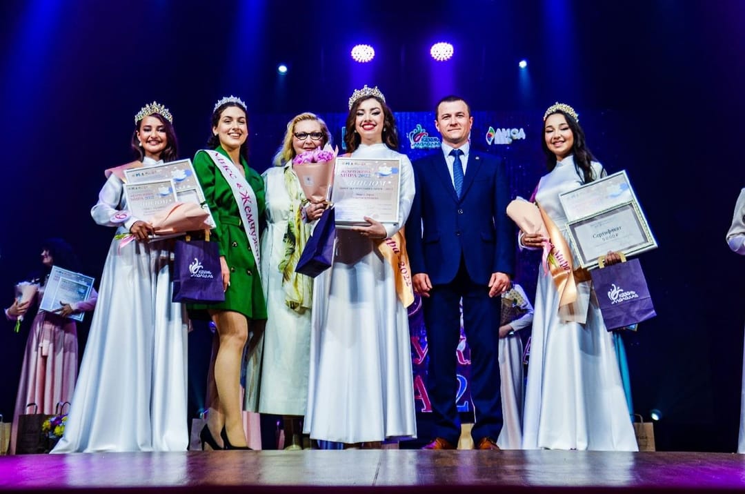 Представительница Туркменистана стала второй вице-мисс конкурса красоты и таланта «Жемчужина Мира – 2022»