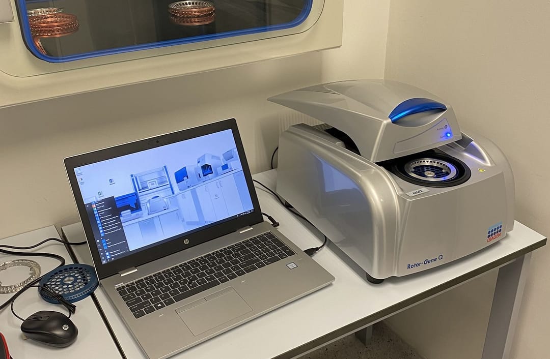 ПРООН передала Минздравмедпрому Туркменистана оборудование для ПЦР диагностики