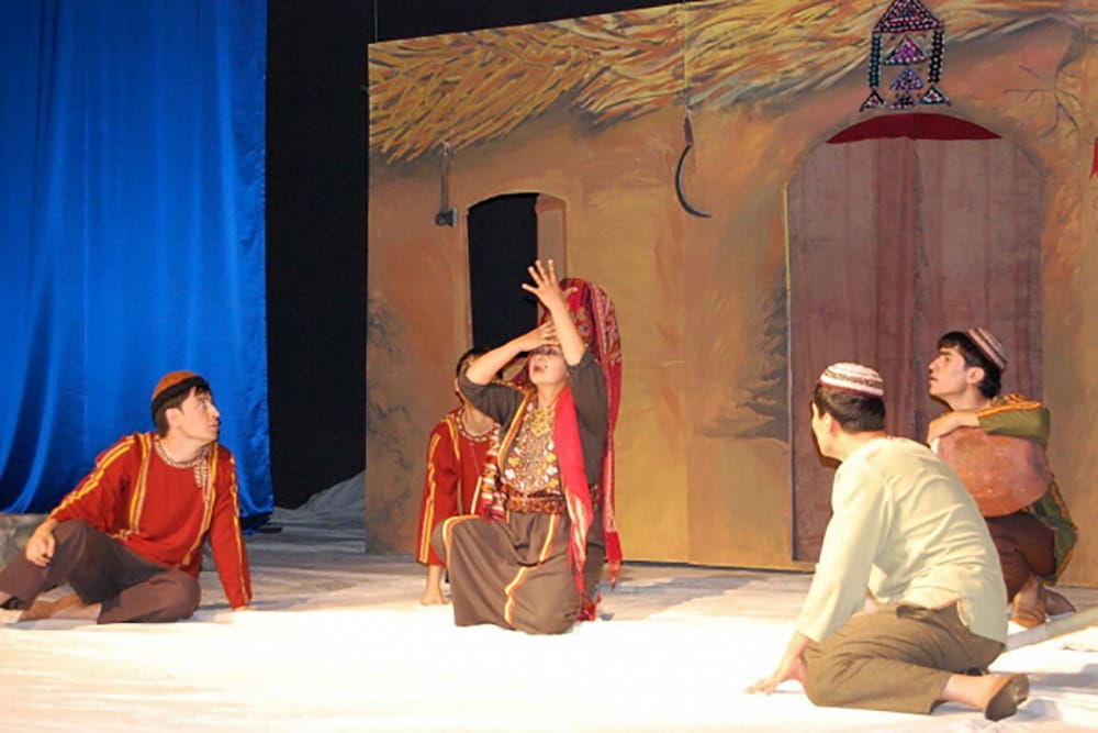 Какие спектакли можно посмотреть в Ашхабаде в эти выходные