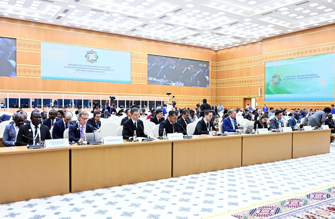 В Авазе прошел круглый стол высокого уровня в рамках форума ООН