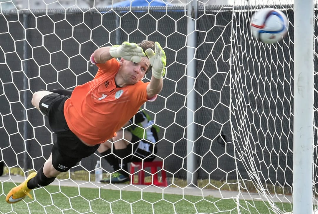 Вратарь Горбунов завершил карьеру и вошёл в тренерский штаб «Шагадама»