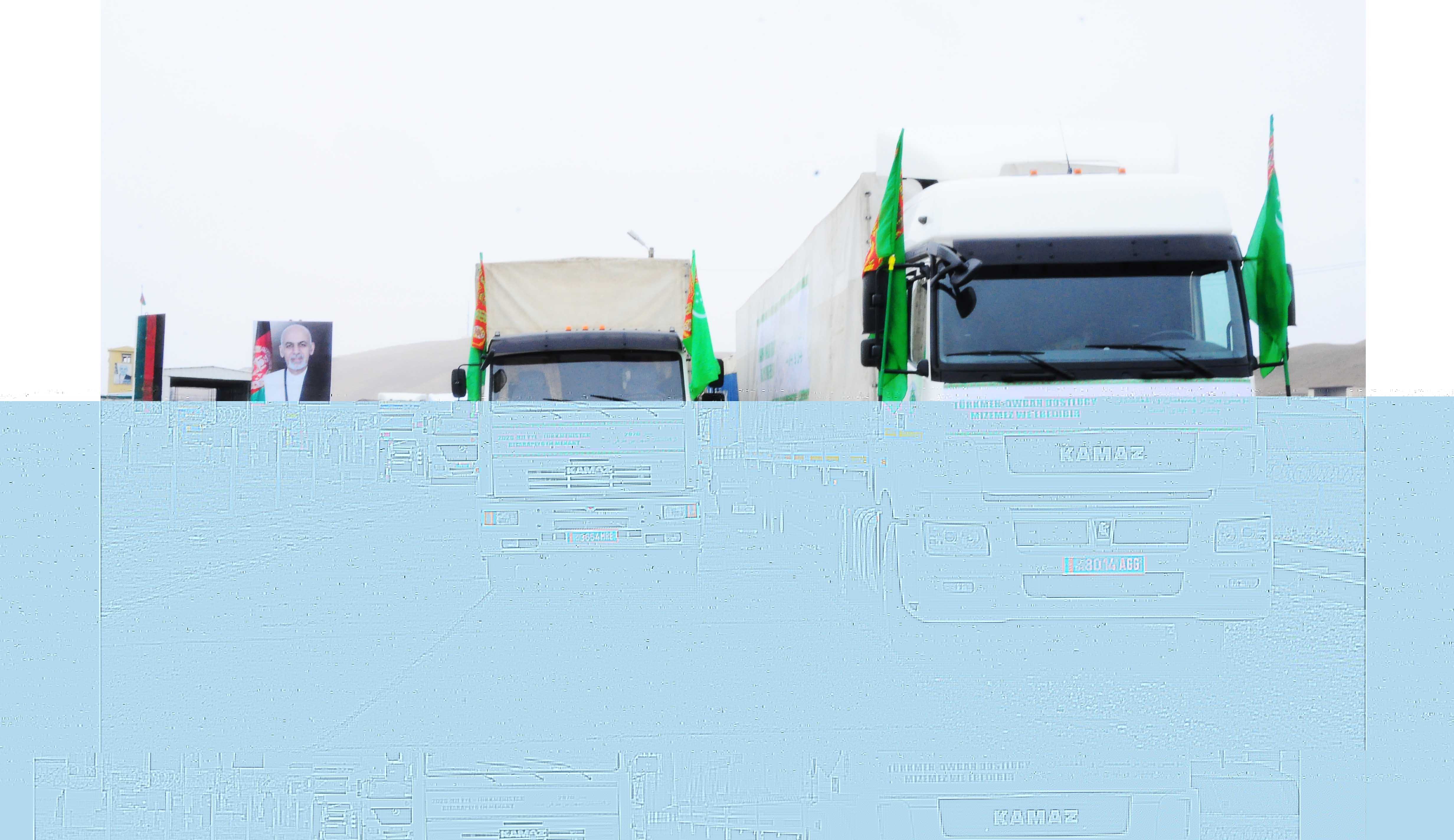 Türkmenistan Owganystana ynsanperwer kömegini iberdi